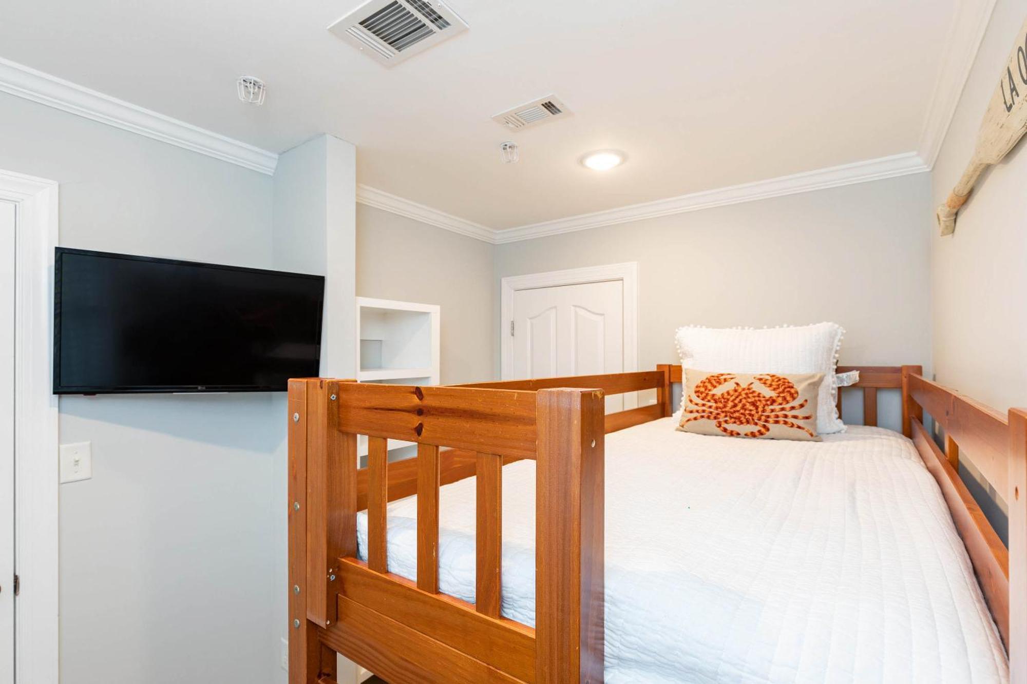 Captains Cabana Villa Tybee Island Exterior photo